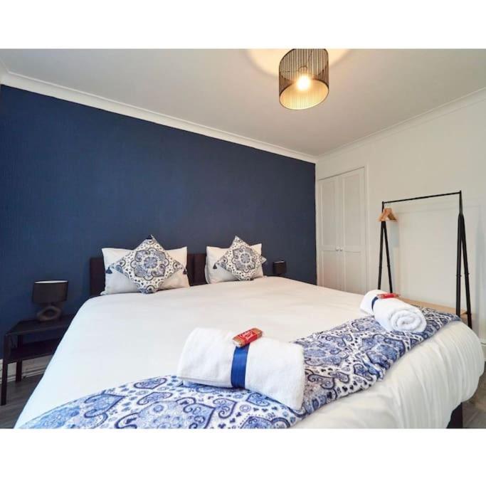 Holiday home B92-hs2-nec-bhx-contractor's-guests Welcome Sheldon (West Midlands)